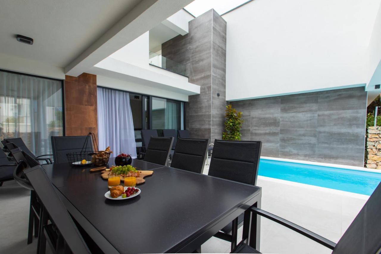 Novalja Bay Villas מראה חיצוני תמונה