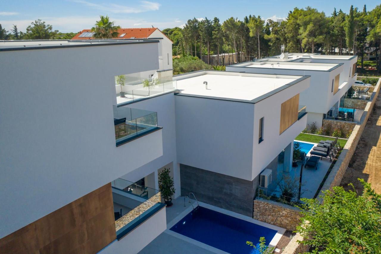 Novalja Bay Villas מראה חיצוני תמונה
