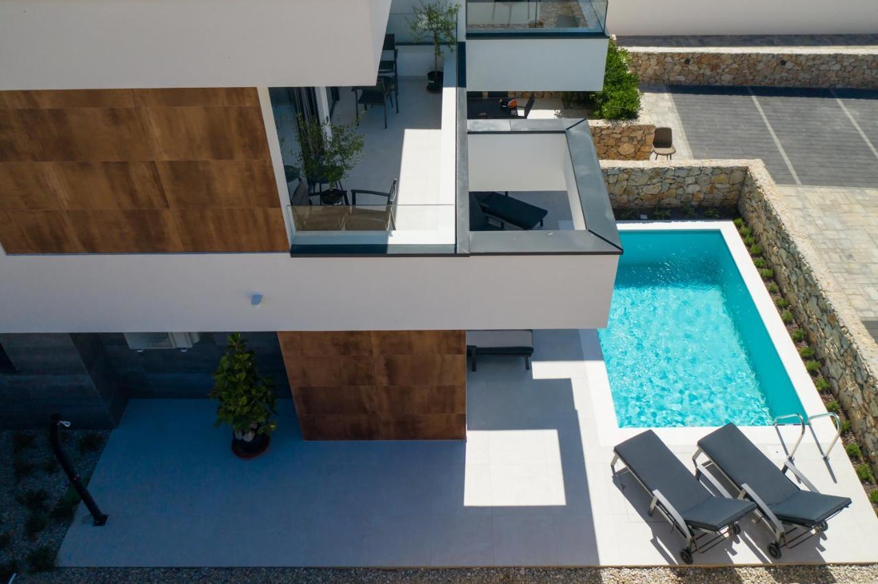 Novalja Bay Villas מראה חיצוני תמונה